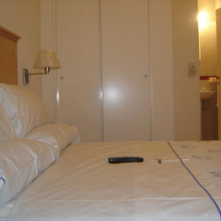 Mari Plaza Hotel Buenos Aires Exterior photo